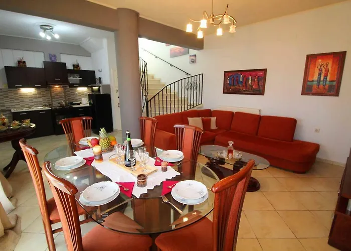 Natasa\'S Home Agios Ioannis Karousades